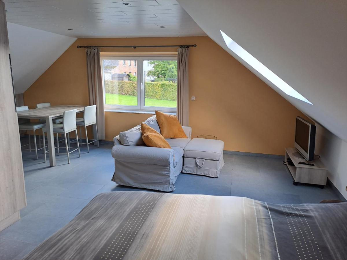 La Ferme Villa Бастонь Экстерьер фото